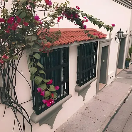Casa Colonial En Centro Histórico Con Piscina Сasa de vacaciones