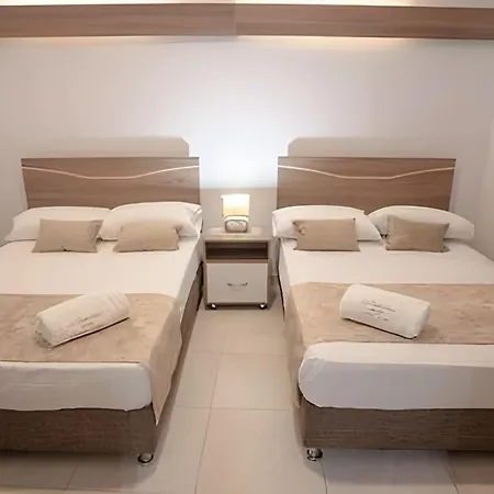 Casa Colonial En Centro Histórico Con Piscina Сasa de vacaciones Cartagena