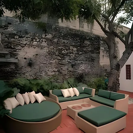 Casa Colonial En Centro Histórico Con Piscina Cartagena